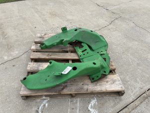 John Deere Loader Mounts BW15468 - Stock # CP1572