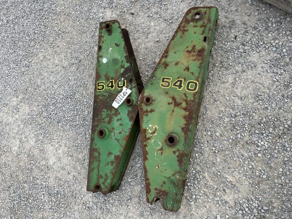 John Deere 540 Loader Mast Part # AW27652  - CP1210