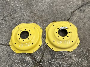 Set Of John Deere  8 Bolt Center Disc - CP1706