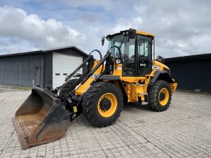 2017 JCB 417 - Stock #6582