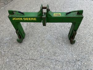 John Deere  CAT ll Quick Hitch - CP1704