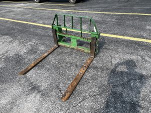 Frontier 600/700 Used 48" Pallet Forks - CP1717