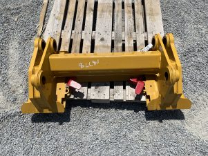 John Deere Wheel Loader to Skid Steer Adapter - CP1519 & CP1515