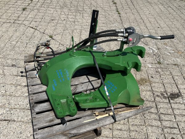 John Deere Loader Mounts CP1550