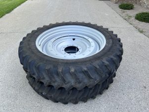 Set Of 14.9R46 Tires & Wheels - CP1528