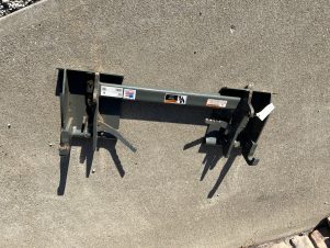 Euro Global To Skid Steer Adapter - CP1529