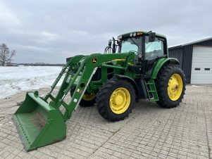 2011 John Deere 7230 Premium - Stock #6688