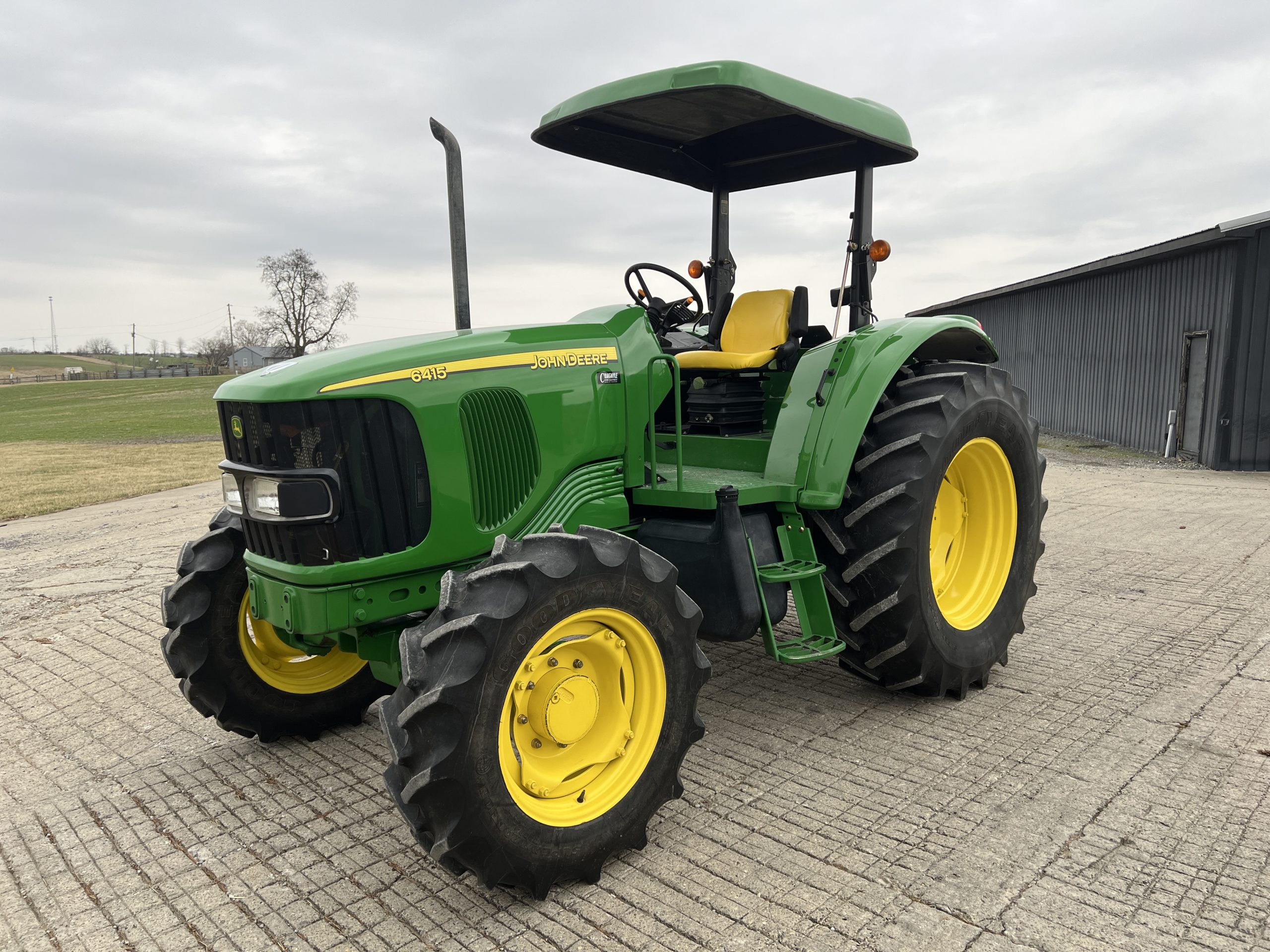 2007 John Deere 6415 - Stock #6711