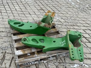 John Deere Loader Mounts BBW16398 - CP1111