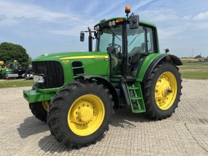 2009 John Deere 7230 Premium- Stock #6821
